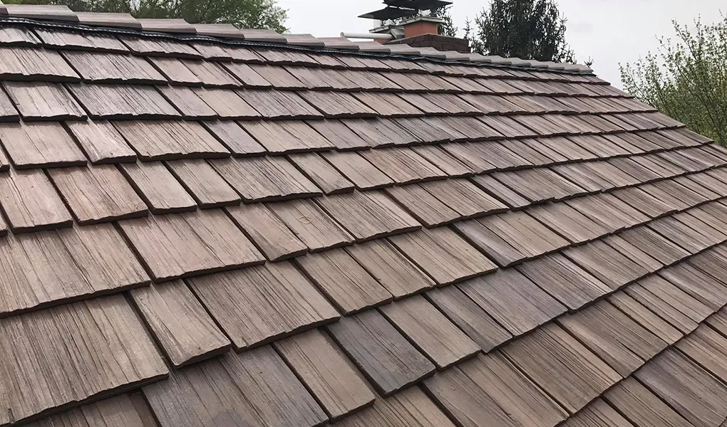 wood roof shingles